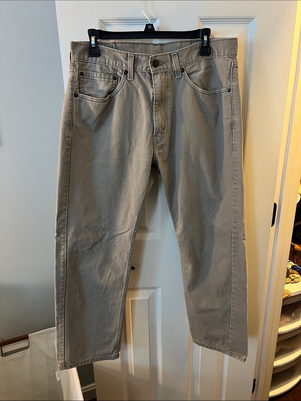 Men's Classic Straight Jeans in Khaki